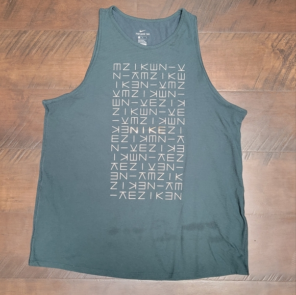 Women's Nike Crop and Tank Top Bundle size L - Picture 5 of 10